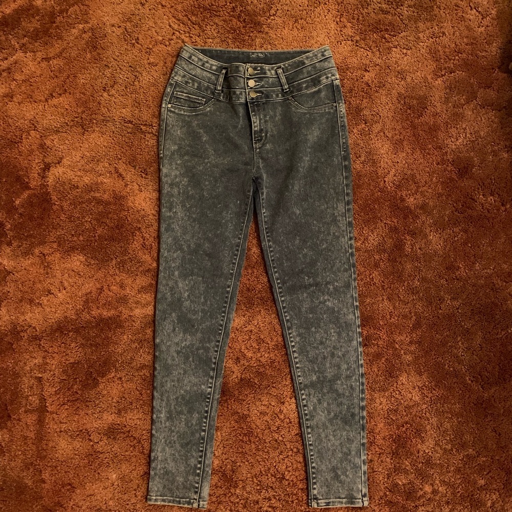 High waisted skinny jeans